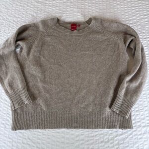 RED Saks Fifth Avenue L Tan Oatmeal Crew Classic Sweater